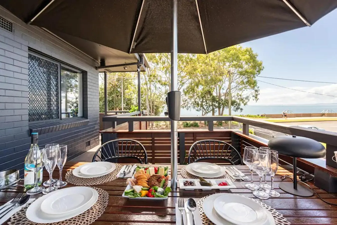 549 Apartments Hervey Bay 5*,  Australia